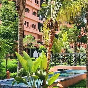 Avec Espaces Verts Et Piscine Appartement Marrakesh